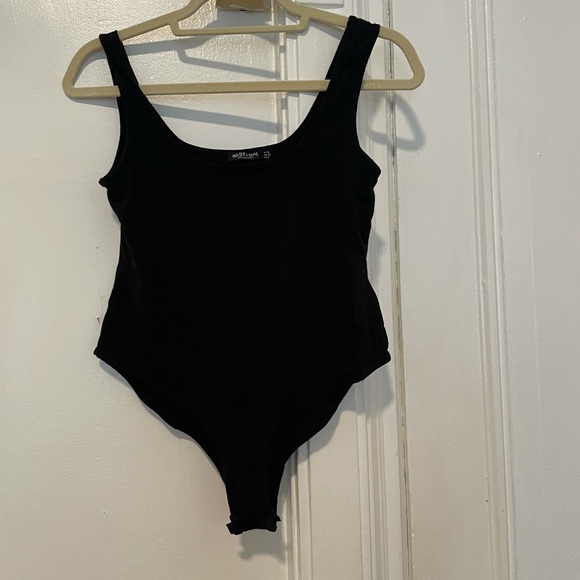 Nasty Gal Square Neck High Leg Bodysuit - Picture 4 of 6